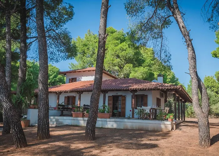 Сasa de vacaciones Squirrel Front Villa, Metamorfosi (Sithonia)
