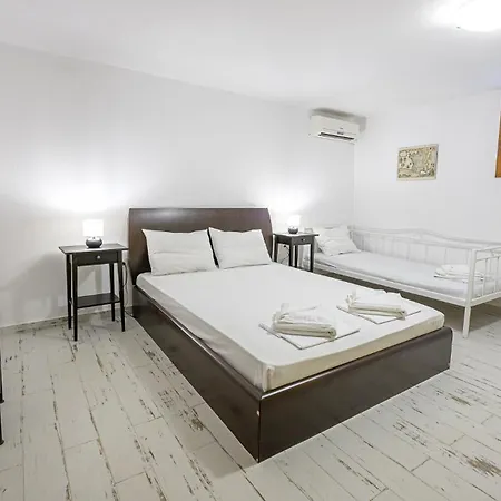 Tatil Evi Squirrel Front Villa, Metamorfosi (Sithonia)